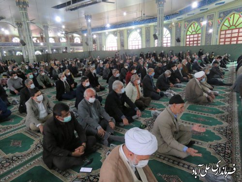 این عالم مجاهد، شخصیتی مردم دار، ساده زیست، گشاده رو و متواضع بودند