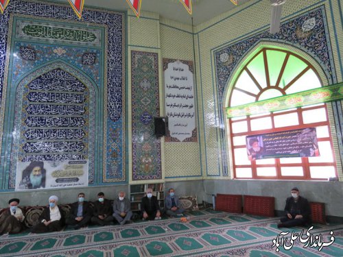 این عالم مجاهد، شخصیتی مردم دار، ساده زیست، گشاده رو و متواضع بودند
