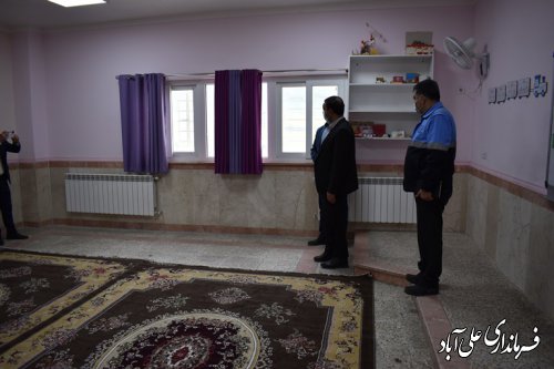 چندین مدرسه برای اسکان مسافران توسط آموزش و پرورش  پیش بینی شده است.