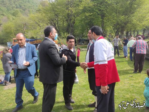 هدف از این بازدید‌ها ارزیابی نقاط قوت و ضعف بخش‌های مختلف خدمات‌دهی ادارات است