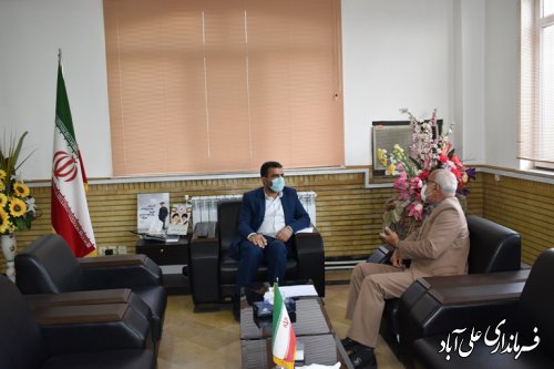 ملاقات مردمی فرماندار علی آبادکتول با شهروندان صبح امروز برگزار شد