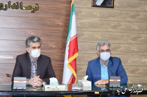 در زمان قبول مسئولیت باید بپذیریم که درجهت رفاه حال و حل مشکلات مردم گام برداریم