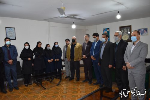 بخشداران با جذب سرمایه گذاران ، زمینه ساز رشد و پیشرفت منطقه باشند