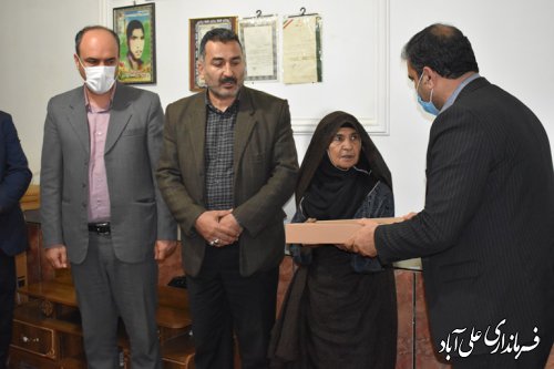 رسیدگی به مشکلات جانبازان و ایثارگران جزء وظایف ما مسئولان می باشد