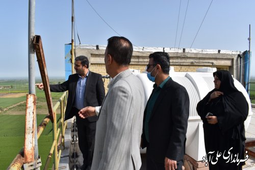 فرماندارعلی آبادکتول از سیلو و مرکز خرید گندم شهر فاضل آباد بازدید کرد