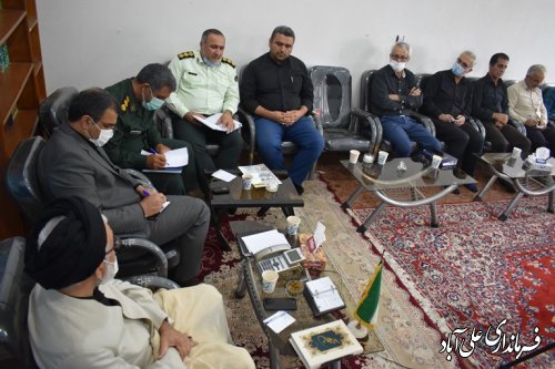 دستگاه های اجرایی در توجه به موضوع مهم امر به معروف و نهی از منکر الگوی جامعه باشند