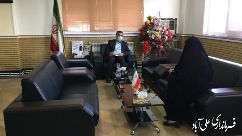  دیدار مردمی و چهره به چهره فرماندار علی آباد کتول با شهروندان برگزار شد.