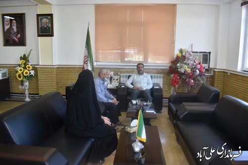 ملاقات مردمی فرماندار علی آبادکتول با شهروندان صبح امروز برگزار شد