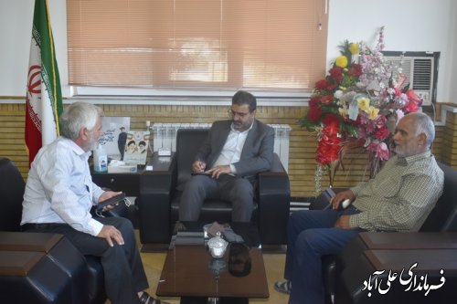 ملاقات مردمی فرماندار علی آبادکتول با شهروندان صبح امروز برگزار شد