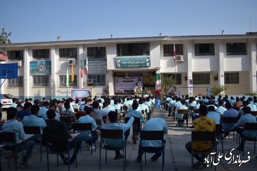 نواختن زنگ بازگشائی مدارس و مقاومت و ایثار با حضور فرماندار علی آبادکتول