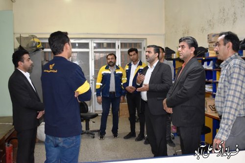 بازدید فرماندار علی آبادکتول از اداره پست شهرستان به مناسبت روز جهانی پست 