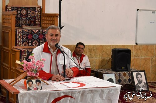 با حضور دبیر کل جمعیت هلال احمر کشور خانه هلال در محله گلریز فاضل آباد افتتاح شد