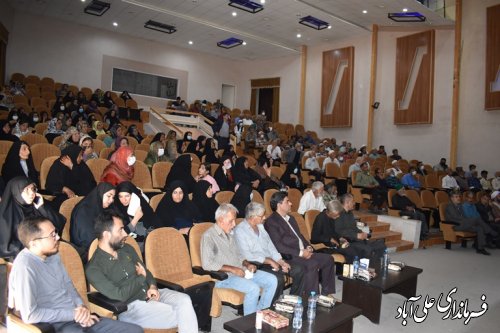 همایش تخصصی اشتغال مددجویان کمیته امداد فاضل آباد برگزار شد.