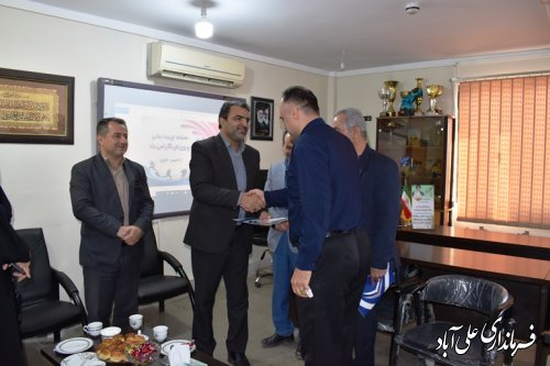 حضور فرماندارعلی آبادکتول در اداره ورزش و جوانان شهرستان 
