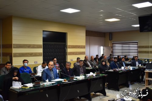 جلسه توجیهی خود مراقبتی روسای ادارت و نهادهای شهرستان برگزار شد