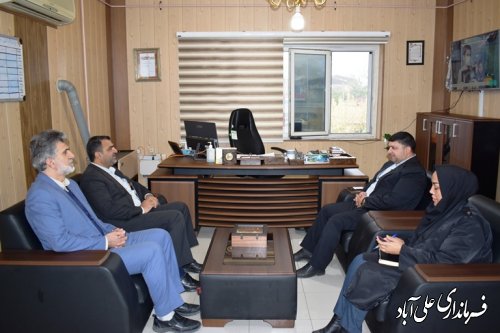 بازدید سرزده فرماندار از شهرداری علی آباد کتول 