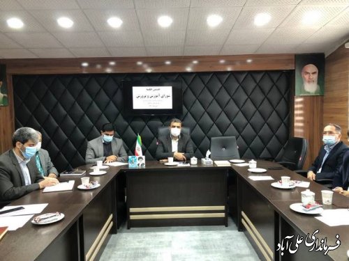 تبیین مسائل مختلف تاریخی؛ فرهنگی و اعتقادی و دینی وظیفه مهم همه ی ماست.
