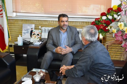 ملاقات مردمی فرماندار علی آبادکتول با شهروندان صبح امروز برگزار شد