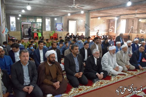 اولین یادواره شهدای اهل سنت علی آباد کتول و سرلشکر خلبان امیر مرادقلی برگزارشد