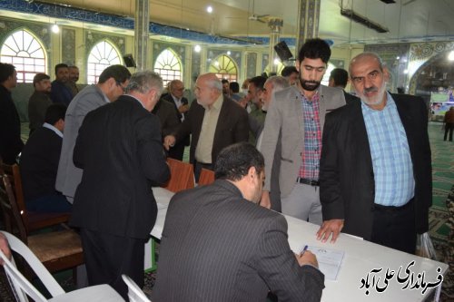 میزخدمت جهادی در مصلی امام رضا (ع) علی آبادکتول برگزار شد