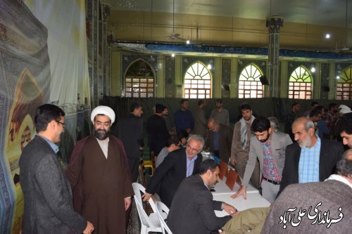 میزخدمت جهادی در مصلی امام رضا (ع) علی آبادکتول برگزار شد