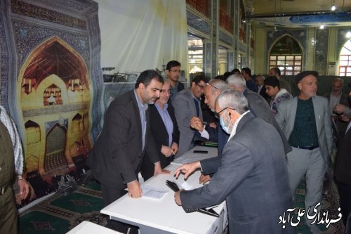 میزخدمت جهادی در مصلی امام رضا (ع) علی آبادکتول برگزار شد