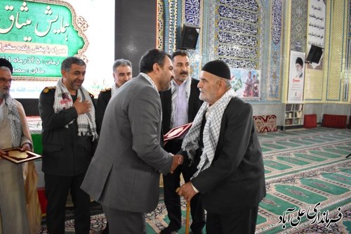 به مناسبت هفته بسیج، همایش بزرگ میثاق با ولایت شهرستان علی آباد کتول برگزار شد