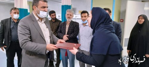 دیدار فرماندار با پرستاران بیمارستان بقیه الله اعظم علی آبادکتول به مناسبت روز پرستار