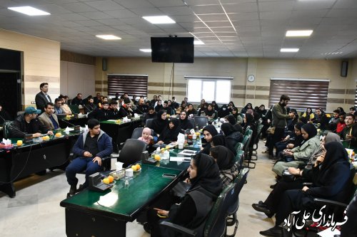 نشست معاون سیاسی ،امنیتی و اجتماعی استاندار گلستان با جوانان ، ورزشکاران و نخبگان علی آباد کتول 