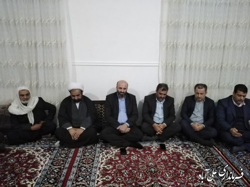 دیدار با خانواده شهید امنیت  علی سراوانی در شهر فاضل آباد