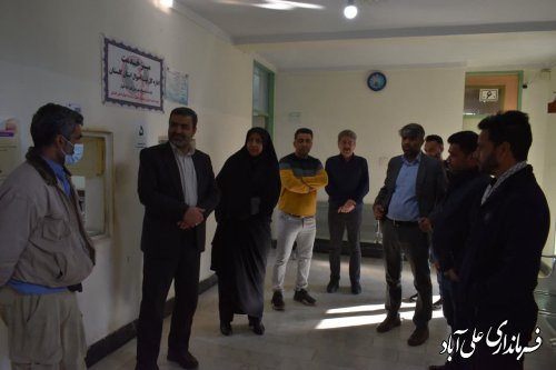 فرماندار علی آبادکتول به مناسبت هفته ثبت احوال با رئیس و کارکنان اداره ثبت احوال دیدار کرد. 