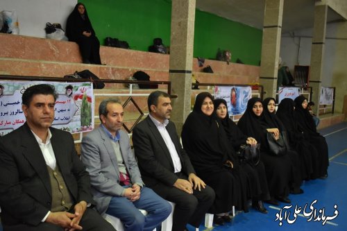 جشنواره بازی های بومی محلی شهرستان علی آباد کتول ویژه بانوان برگزار شد. 