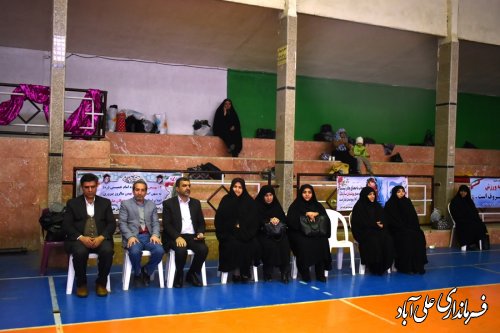 جشنواره بازی های بومی محلی شهرستان علی آباد کتول ویژه بانوان برگزار شد. 