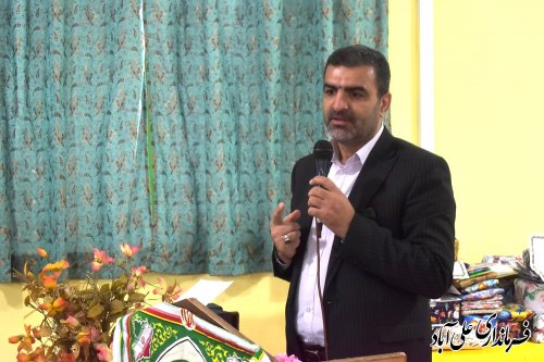 یادواره اولین شهید انقلاب اسلامی سال ۱۳۵۷ در مدرسه شهید عباسعلی زنگانه شهرستان علی آباد کتول برگزار شد. 