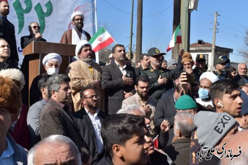 در راهپیمائی ،متفاوت‌ترین 22 بهمن 44 سال اخیر ، با آرمان های انقلاب اسلامی و امامین امت تجدید پیمان کردند. 