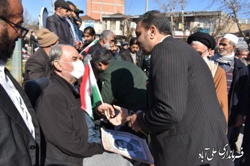 در راهپیمائی ،متفاوت‌ترین 22 بهمن 44 سال اخیر ، با آرمان های انقلاب اسلامی و امامین امت تجدید پیمان کردند. 