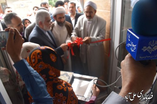 آیین افتتاحیه متمرکز واگذاری ۱۰۰ واحد مسکونی طرح تامین مسکن محرومین استان در شهرستان علی آبادکتول برگزار شد.