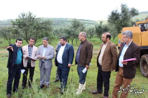 بازدید فرماندار از سد کوچک مخزنی روستای فاضل آباد شهرستان آزادشهر