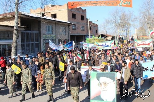 همزمان با سراسر کشور ؛ راهپیمایی 22 بهمن در شهرستان آزادشهر برگزار گردید