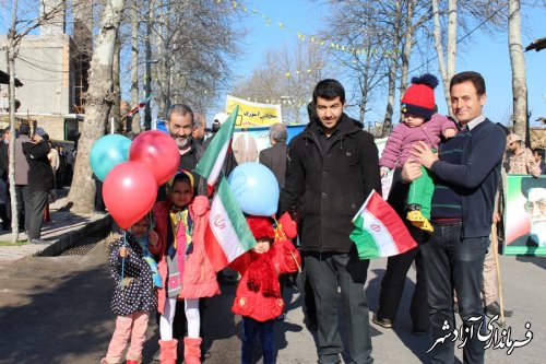 همزمان با سراسر کشور ؛ راهپیمایی 22 بهمن در شهرستان آزادشهر برگزار گردید