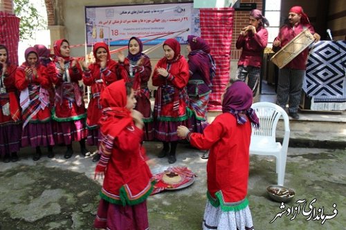 برپایی مراسم بزرگداشت هفته میراث فرهنگی در موزه مردم شناسی شهرستان آزادشهر