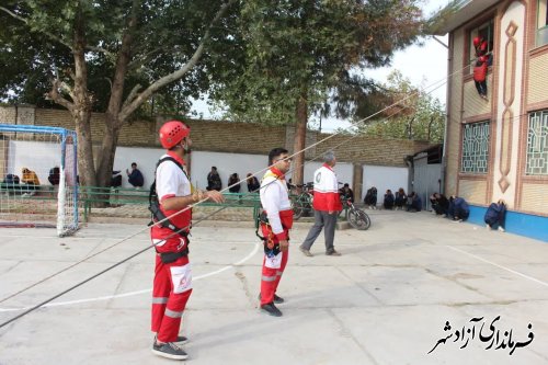 زنگ پدافند غیرعامل در شهرستان آزادشهر نواخته شد