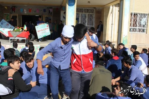 مانور زلزله و ایمنی در مدارس شهرستان آزادشهر برگزار شد