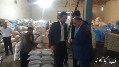 بازدید فرماندار شهرستان آزادشهر از مجتمع کشت و صنعت ممتاز در نگین شهر
