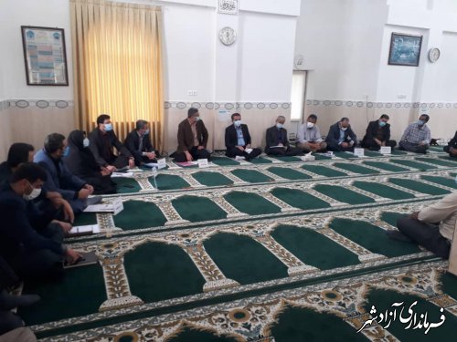 برگزاری میز خدمت در روستاهای بخش مرکزی شهرستان آزادشهر