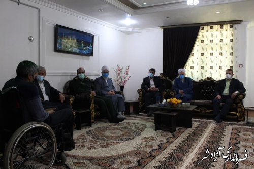 دیدار با خانواده شهدا و جانبازان به مناسبت هفته وحدت
