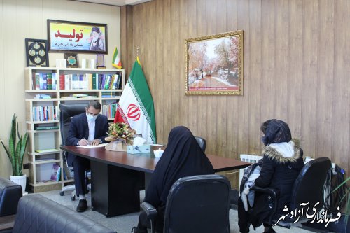 ملاقات عمومی فرماندار آزادشهر با شهروندان برگزار شد