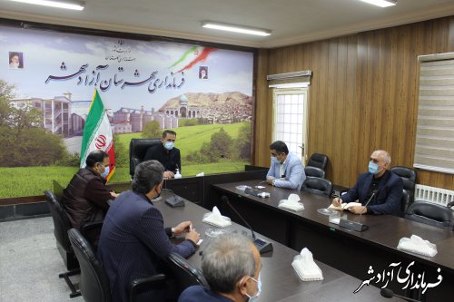 فضای آموزشی دانش آموزان آزادشهری با کمبود مواجه است
