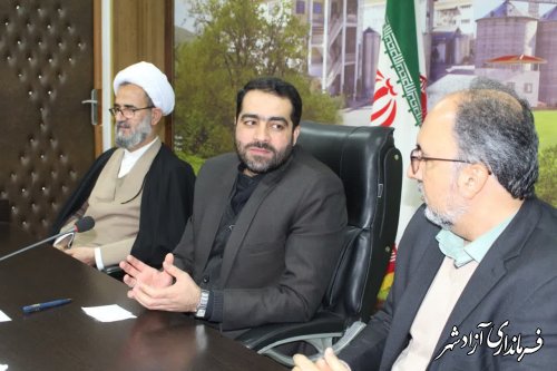 مراسم افتتاحیه دوره دوم طرح آموزش رایگان هنر در شهرستان آزادشهر آغاز شد