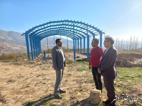 بازدید فرماندار از روند ساخت سالن ورزشی روستای وامنان